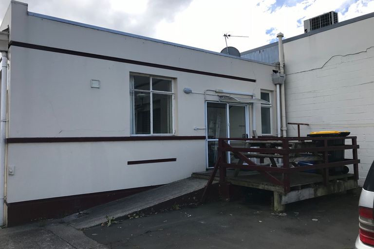 Photo of property in 705 Great King Street, North Dunedin, Dunedin, 9016