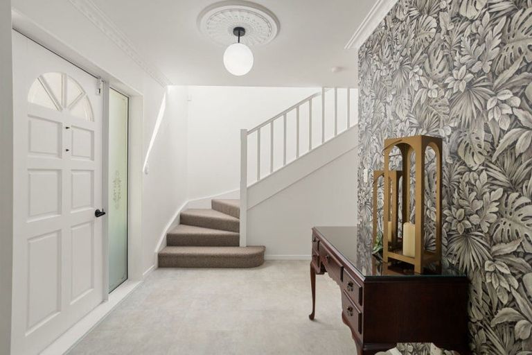 Photo of property in 1 Grace Avenue, Leamington, Cambridge, 3432