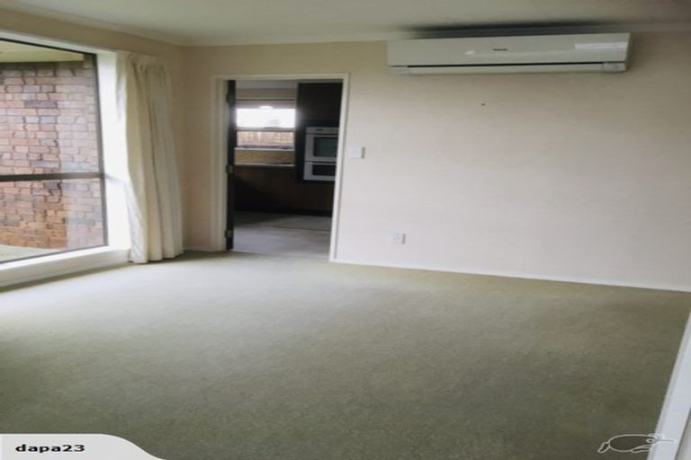 Photo of property in 9 Huhana Court, Hokowhitu, Palmerston North, 4410