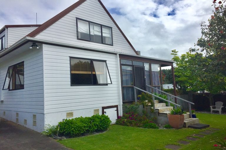 Photo of property in 70b Vale Street, Otumoetai, Tauranga, 3110