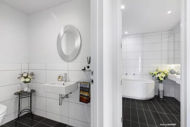 Photo of property in 601/1 Market Lane, Wellington Central, Wellington, 6011