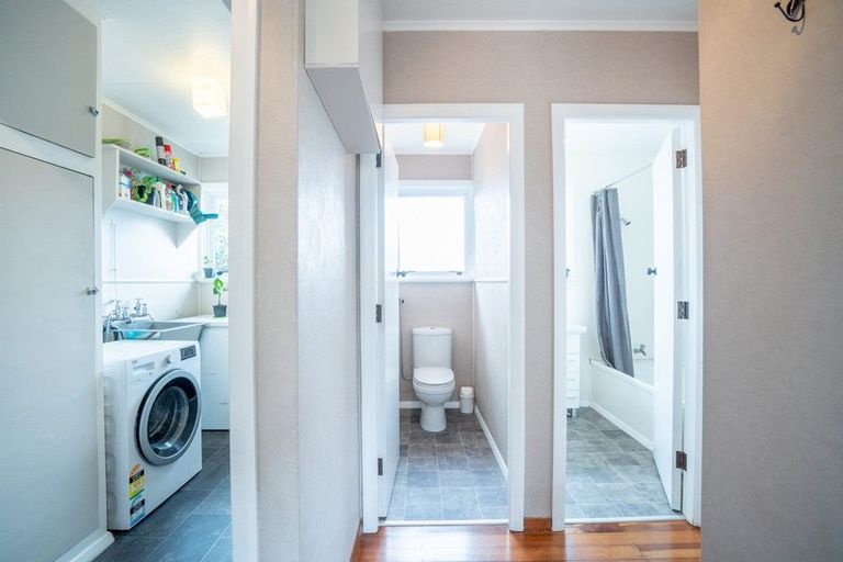 Photo of property in 110a Pahiatua Street, Hokowhitu, Palmerston North, 4410