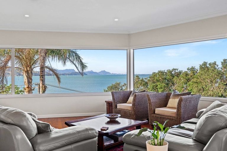 Photo of property in 108 Beach Road, Onerahi, Whangarei, 0110