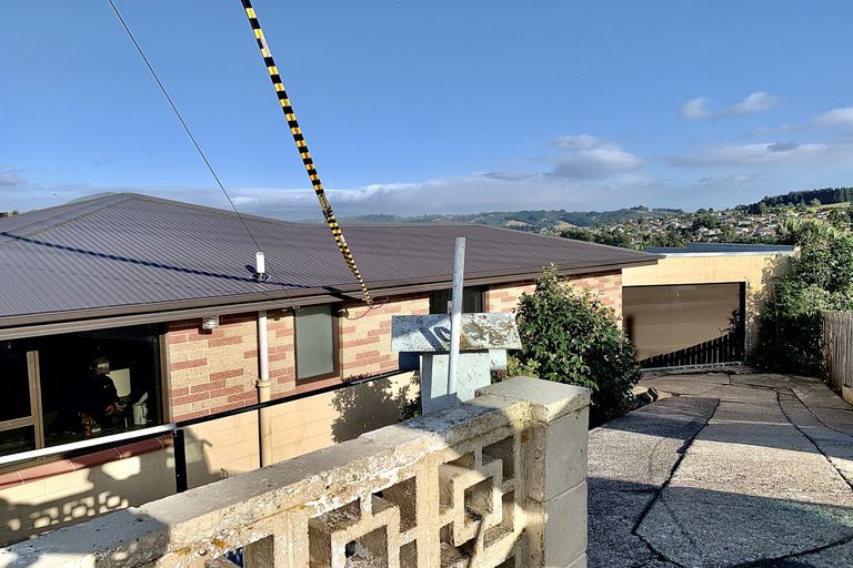 Photo of property in 32 Tomkins Street, Green Island, Dunedin, 9018