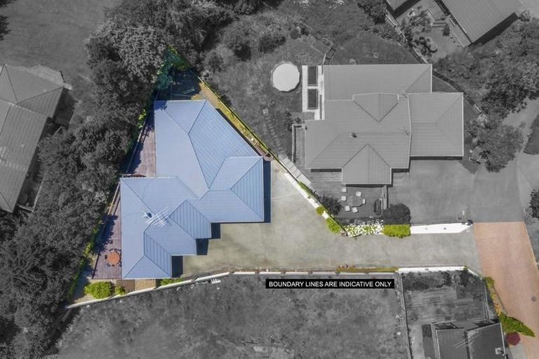 Photo of property in 4f Shaw Road, Oratia, Auckland, 0604