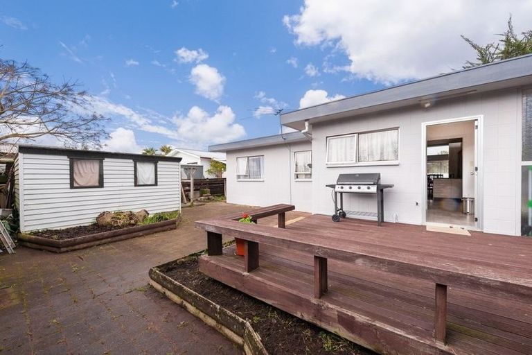 Photo of property in 1/42 Berwyn Avenue, Takanini, 2112