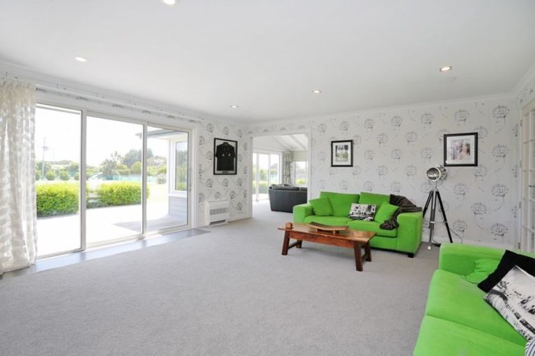 Photo of property in 107 Taiepa Road, Otatara, Invercargill, 9879