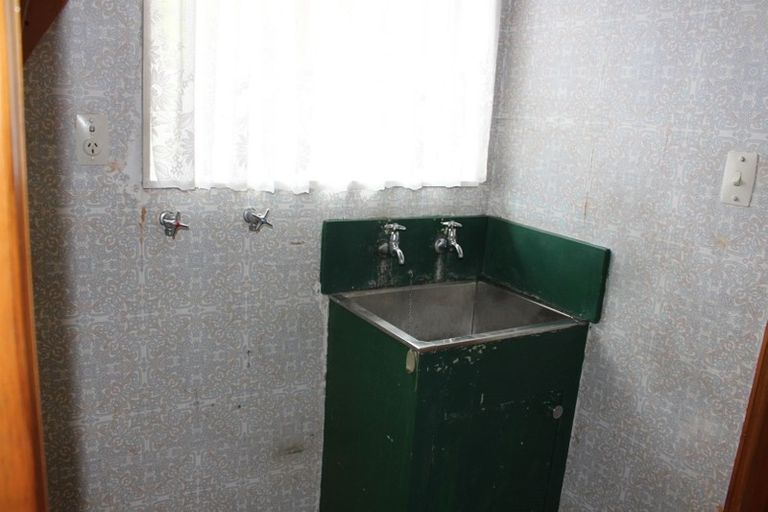 Photo of property in 6 Mawhera Street, Dobson, Greymouth, 7805