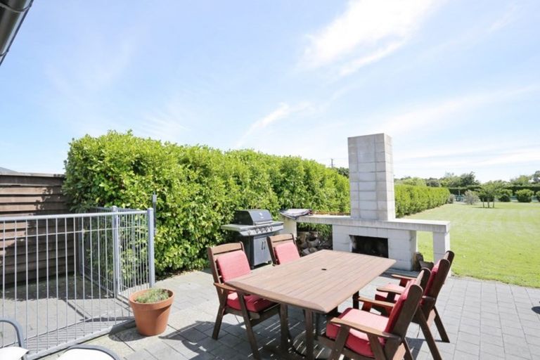 Photo of property in 107 Taiepa Road, Otatara, Invercargill, 9879