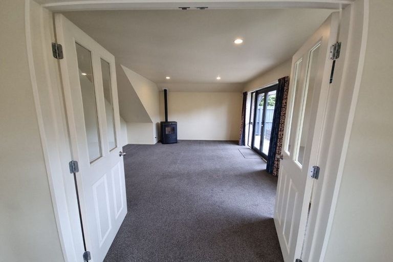 Photo of property in 1/102 Roberta Drive, Somerfield, Christchurch, 8024