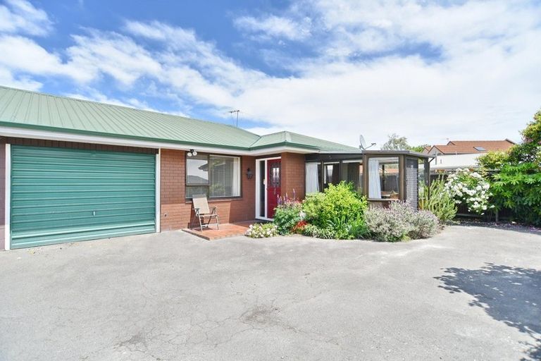 Photo of property in 4/81 Picton Avenue, Riccarton, Christchurch, 8011