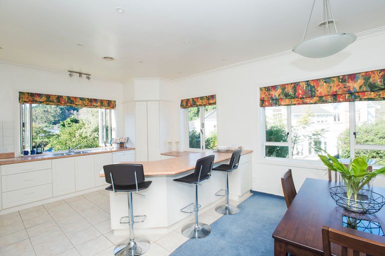 Photo of property in 17 Russell Street, Whataupoko, Gisborne, 4010