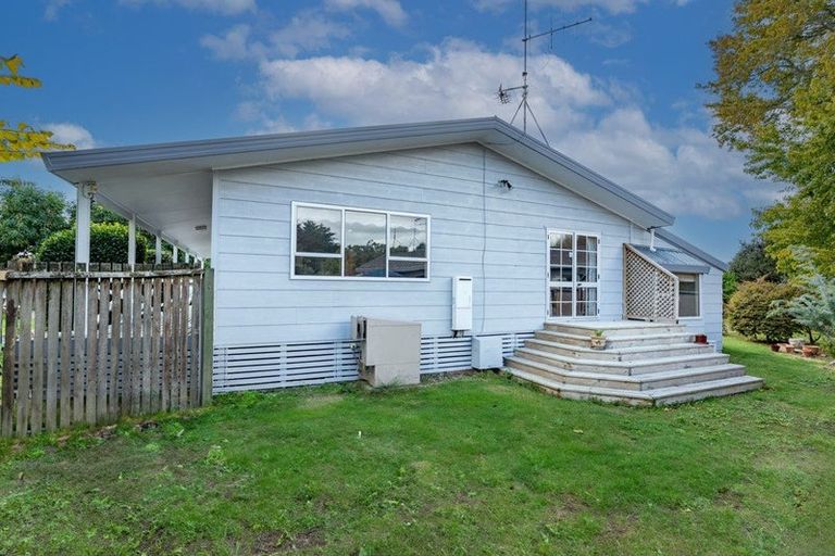 Photo of property in 15 Unity Lane, Melville, Hamilton, 3206