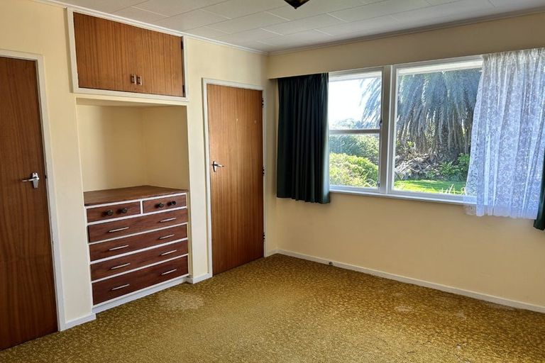 Photo of property in 60 Rimu Street, Waikanae, 5036