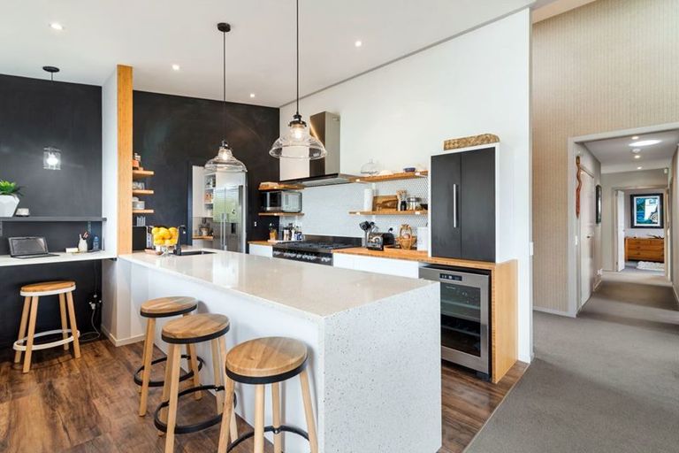 Photo of property in 7 Gillies Avenue, Taupo, 3330