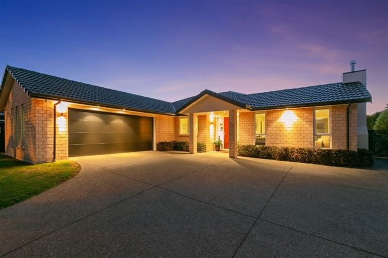 Photo of property in 7 Laura Avenue, Ohauiti, Tauranga, 3112