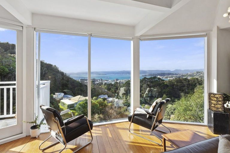 Photo of property in 44 Orangi Kaupapa Road, Northland, Wellington, 6012