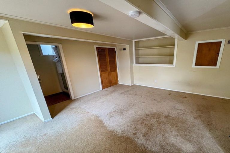 Photo of property in 2 Springfield Terrace, Kelburn, Wellington, 6012