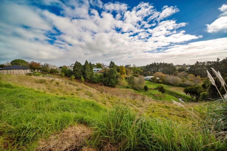 Photo of property in 286 Frankley Road, Ferndale, New Plymouth, 4310