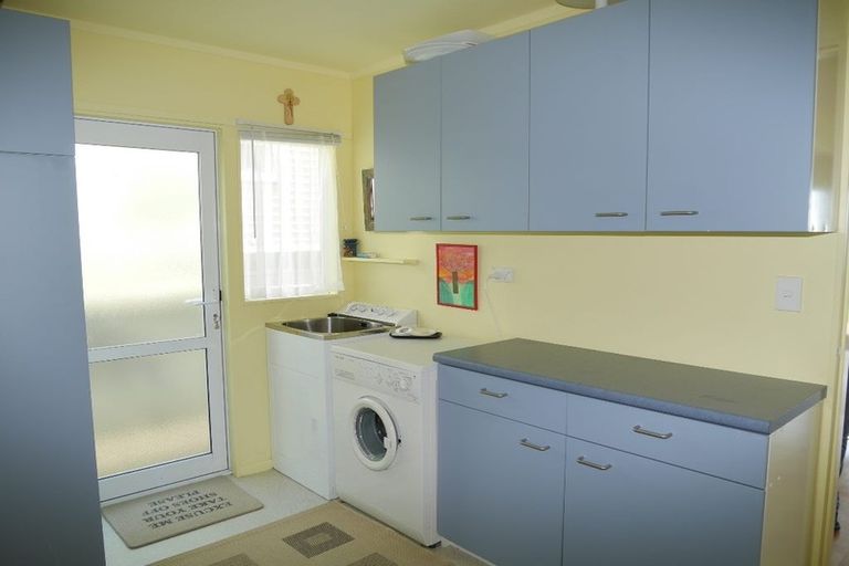 Photo of property in 68 Ames Street, Paekakariki, 5034