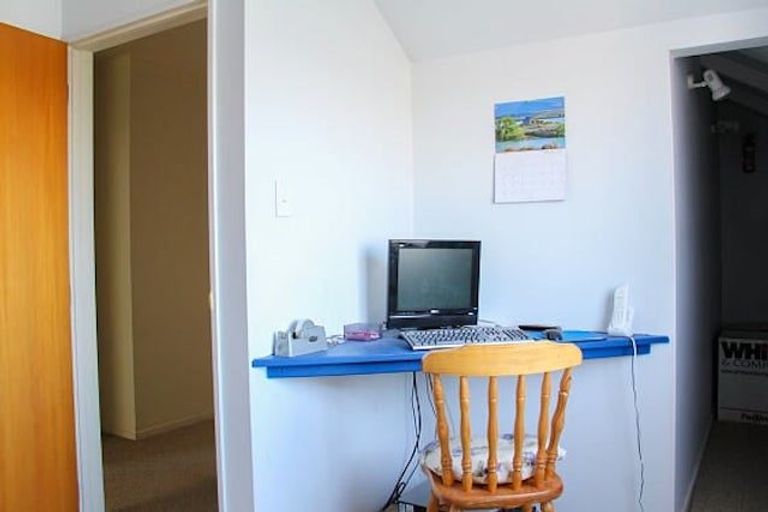 Photo of property in 55 Lowry Avenue, Redwood, Christchurch, 8051