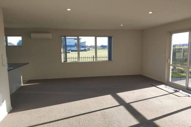 Photo of property in 20a Date Crescent, Aidanfield, Christchurch, 8025