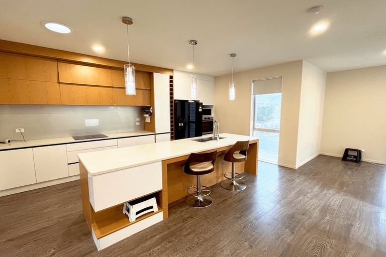 Photo of property in 26 Stephen Avenue, Henderson, Auckland, 0610