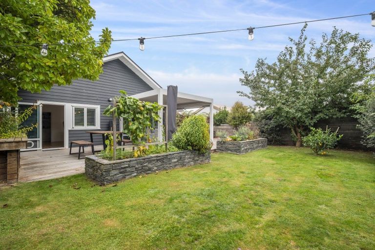 Photo of property in 70 Chesham Avenue, Waipahihi, Taupo, 3330