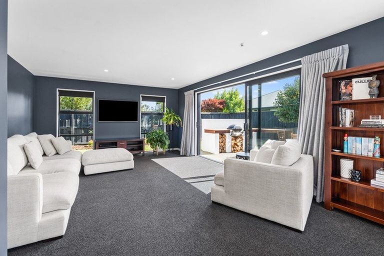 Photo of property in 10 Dunlop Crescent, Rolleston, 7614