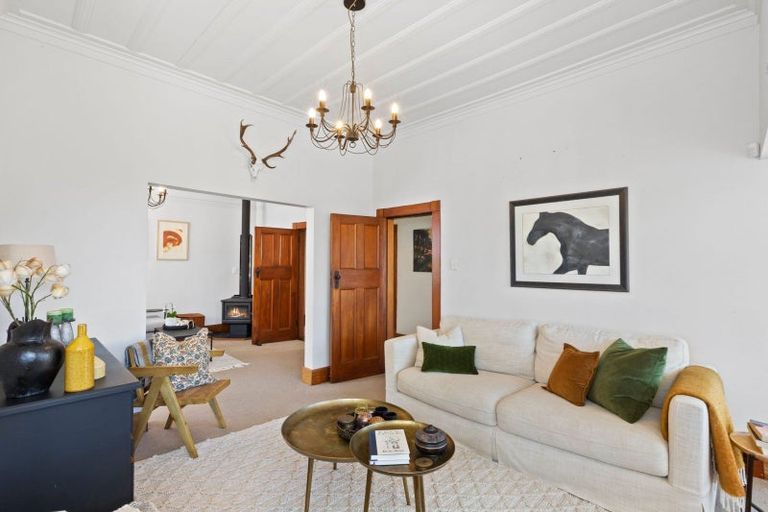 Photo of property in 420 Devon Street East, Strandon, New Plymouth, 4312