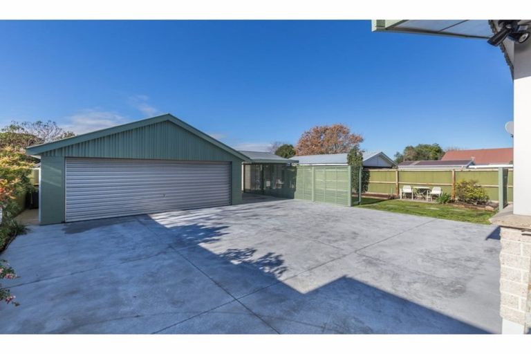 Photo of property in 9 Leacroft Street, Bishopdale, Christchurch, 8053
