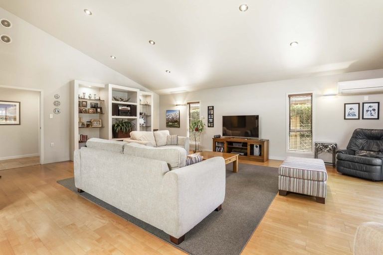 Photo of property in 7 Lansbury Court, Rototuna North, Hamilton, 3210