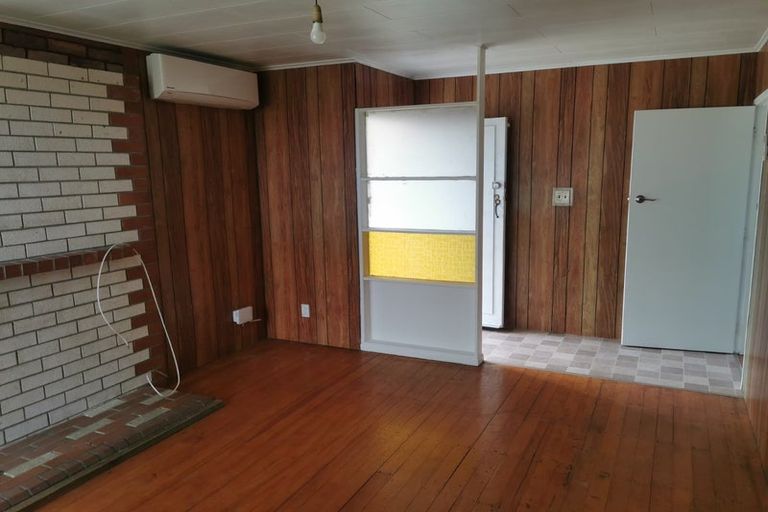Photo of property in 16 Steven Street, Mangere East, Auckland, 2024