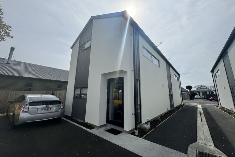 Photo of property in 2/40 Norwich Street, Linwood, Christchurch, 8062