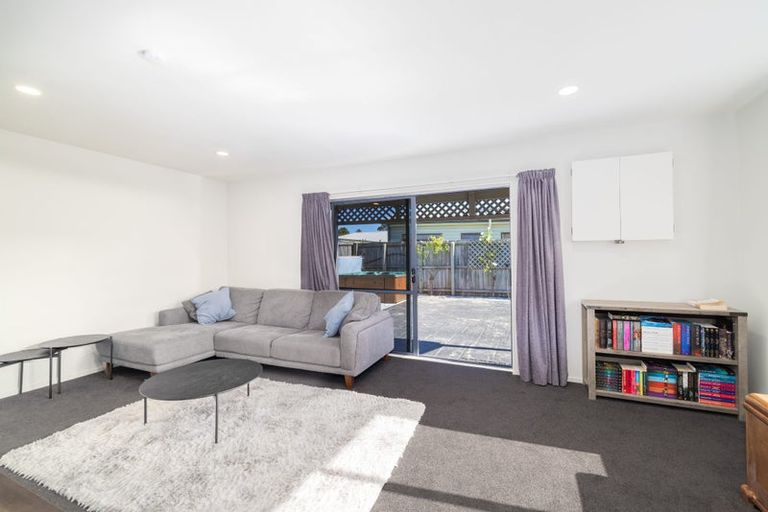 Photo of property in 3/32 Torrens Road, Hillmorton, Christchurch, 8024