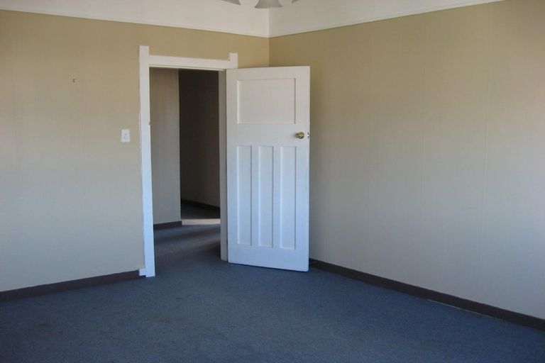 Photo of property in 10 Buckingham Street, Melrose, Wellington, 6023