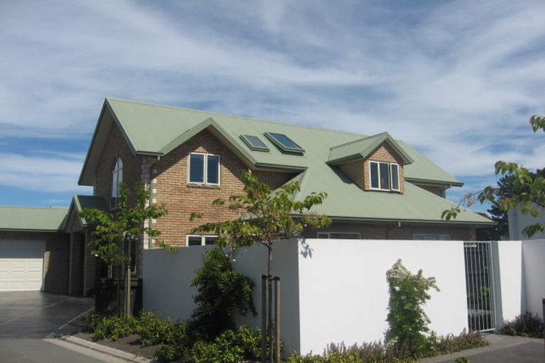 Photo of property in 138 Lake Terrace Road, Burwood, Christchurch, 8061