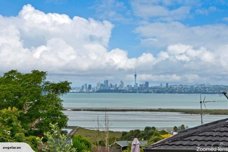 Photo of property in 217 Hobsonville Road, Hobsonville, Auckland, 0618