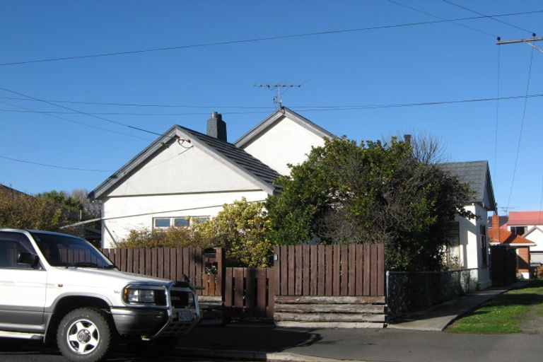 Photo of property in 18 Coughtrey Street, Saint Clair, Dunedin, 9012