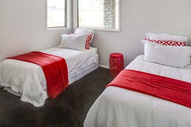 Photo of property in 32 Hitchen Road, Pokeno, 2402