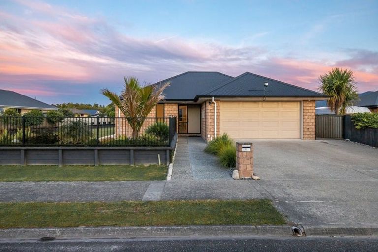 Photo of property in 40 Kawatiri Place, Westport, 7825