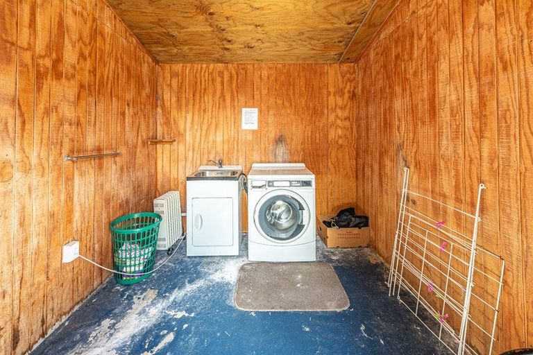 Photo of property in 1 Hurworth Place, College Estate, Whanganui, 4500