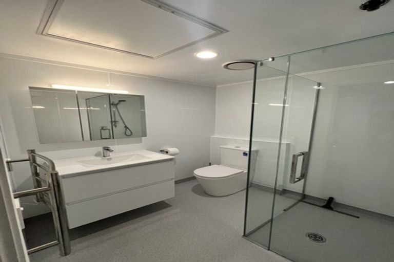 Photo of property in Stafford House, 40 The Terrace, Wellington Central, Wellington, 6011