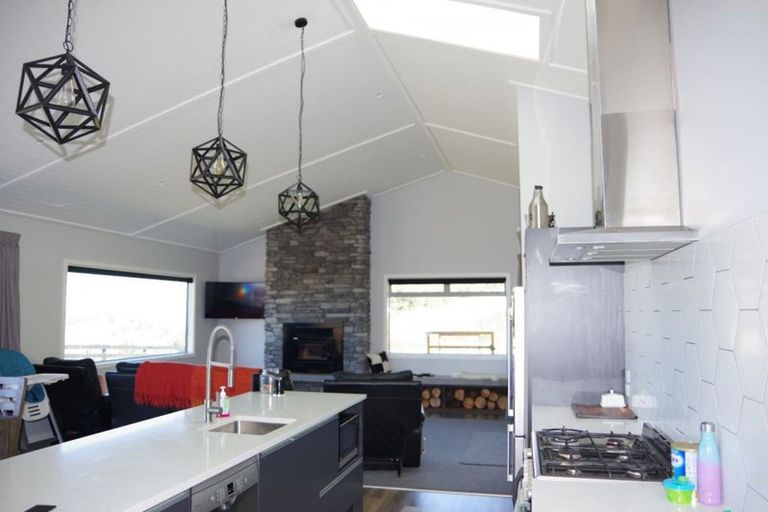 Photo of property in 71 Ross Rise, Kinloch, Taupo, 3385