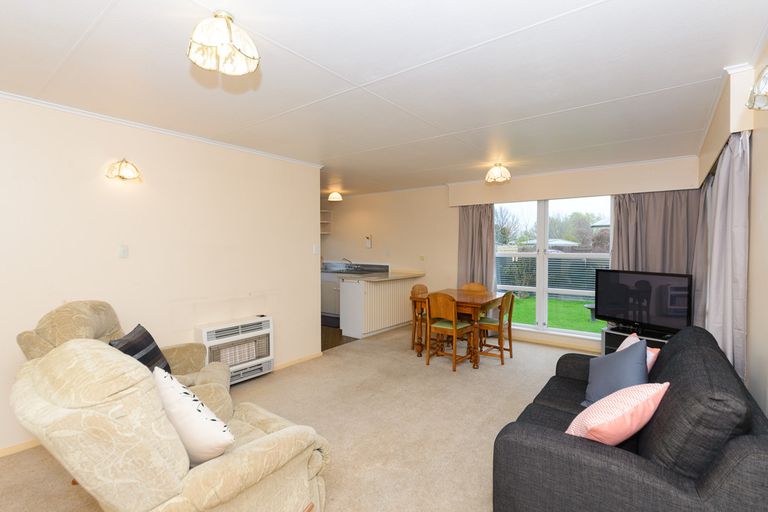 Photo of property in 22a Acacia Street, Kelvin Grove, Palmerston North, 4414