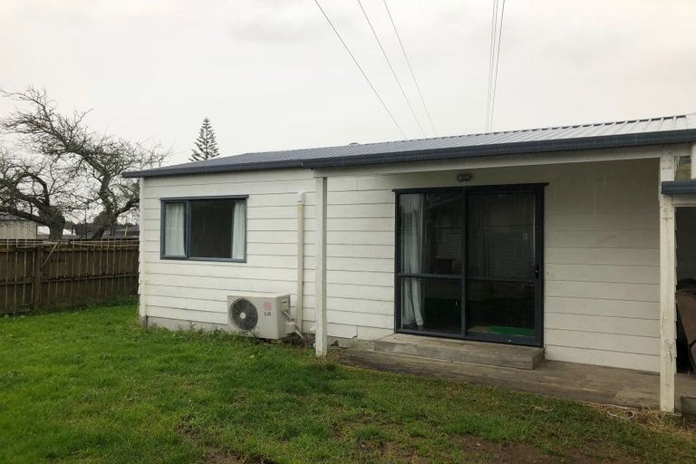 Photo of property in 53 Favona Road, Favona, Auckland, 2024