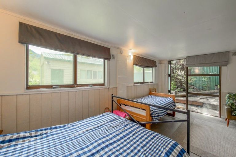 Photo of property in 86 Kon Tiki Road, Whiritoa, Whangamata, 3691