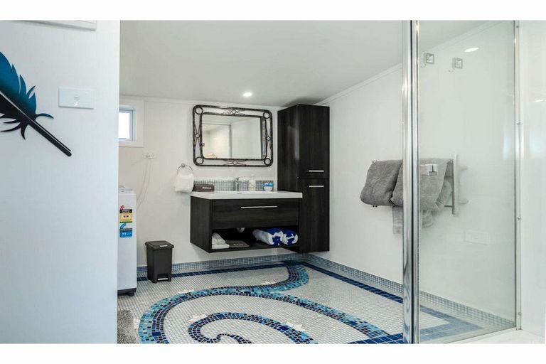 Photo of property in 17 Pickmere Lane, Kerikeri, 0230