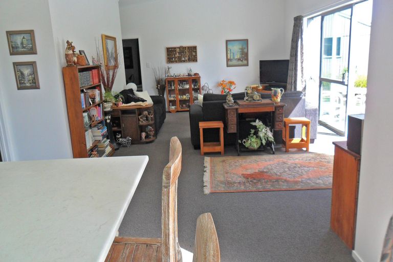 Photo of property in 17 Old Woodcocks Road, Kaipara Flats, Warkworth, 0981