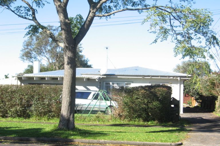Photo of property in 1/3 Kent Road, Manurewa, Auckland, 2102